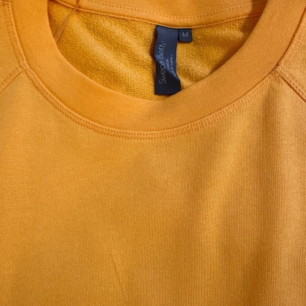Like new Sweaty Betty M top